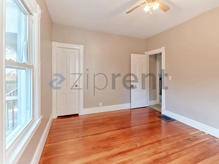 30 Forest Park Ave #1 — Photo 18