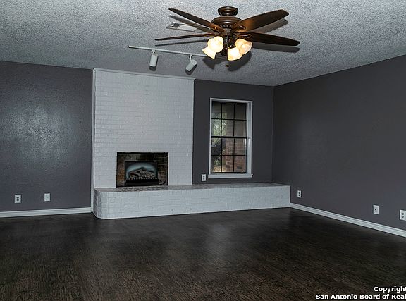4th image of 3337 N Haven Ct