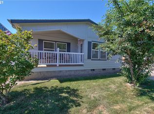 517 Madsen Loop, Carlton, OR 97111