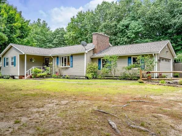 58 Line St, Southampton, MA 01073