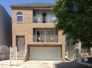 39 Kearney St, Newark, NJ 07104