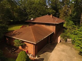 1052 Middlebury Rd, Kent, OH 44240