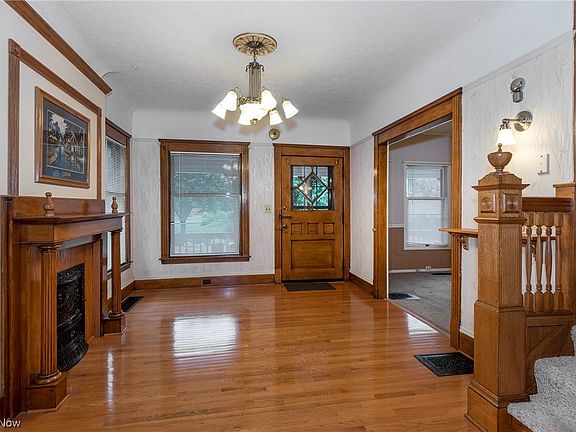 3rd image of 6708 Clinton Ave