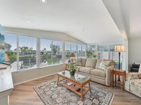 106 Lazy River Rd, North Port, FL 34287