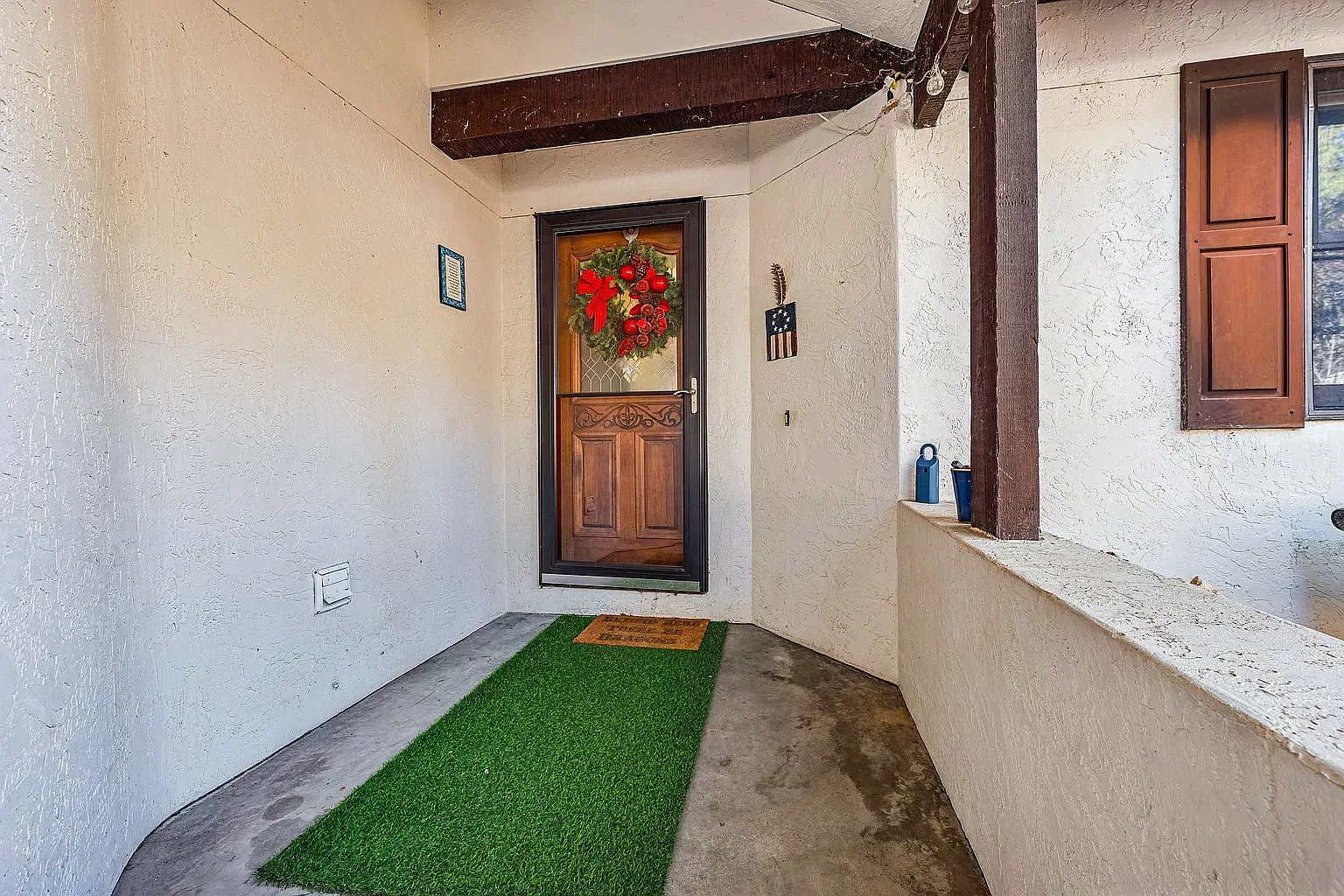 3 bed, 2100 sqft, $2,900 — Photo 1
