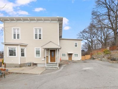 683-685 Manton Ave, Providence, RI, 02909