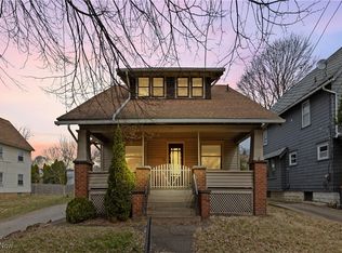 915 Delia Ave, Akron, OH