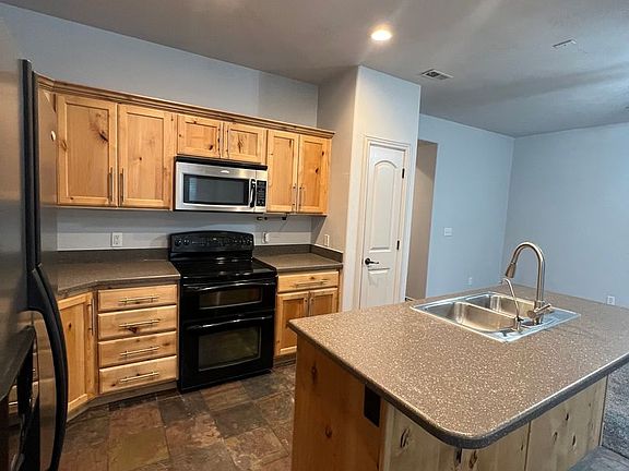 4th image of 379 S 930 W Unit 2