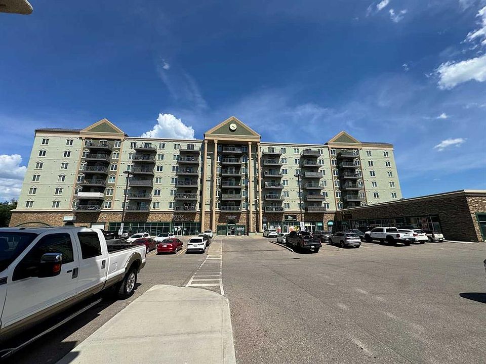 1st image of 8535 N Clearwater Dr #215