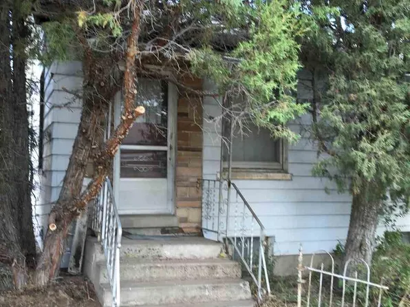 612 Sage Ave, Kemmerer, WY 83101