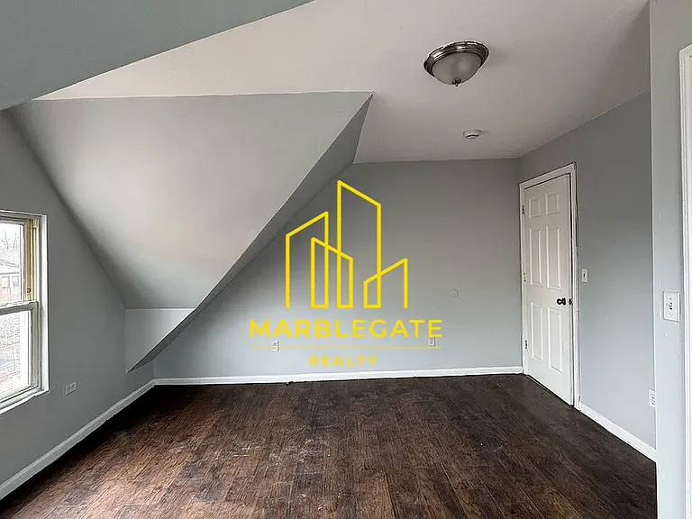 325 S Orange Ave #33 — Photo 3