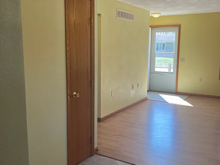 1414 Myra Ave #2 — Photo 2