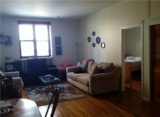 Rented by Charles Coutinho LLC | media 40