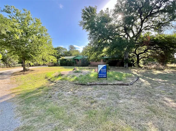 151 Peach Dr, Willow Park, TX 76087