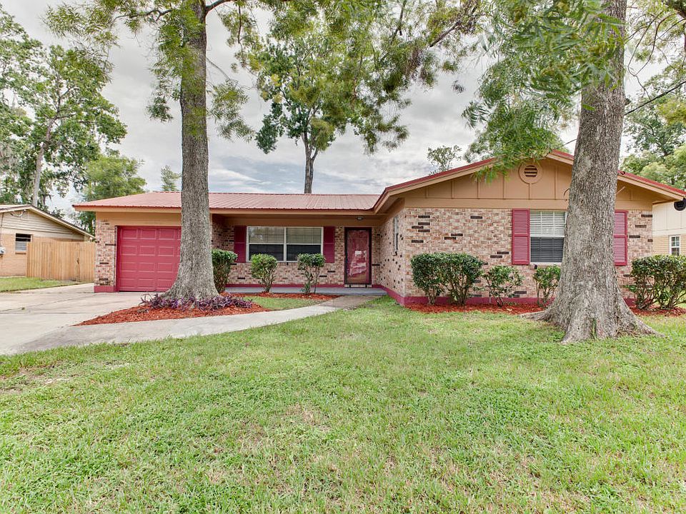 1st image of 1211 Arbor Cir