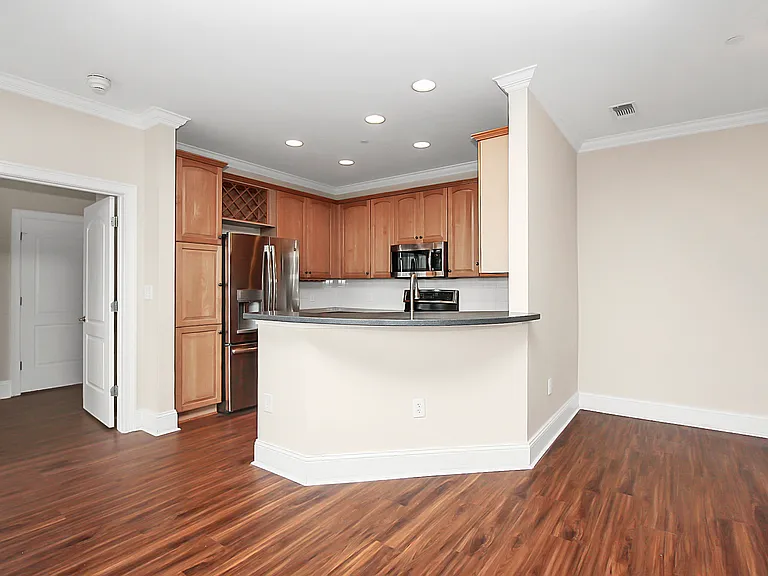 400 N Church St #414-1 — Photo 35