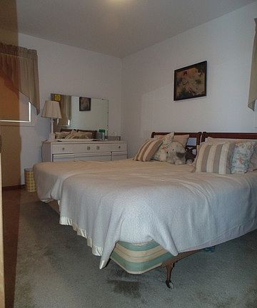 4th image of 7719 S Melvina Ave