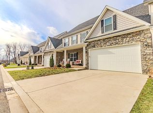 111 Red Oak Ln, Morgantown, WV 26501