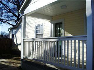 3rd image of 3781 Faxon Ave
