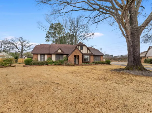 7477 Stone Mill Cv, Germantown, TN 38138