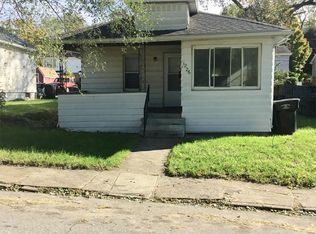 1226 Clover St, South Bend, IN 46615