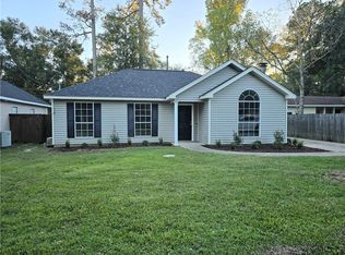 1608 Calhoun St, Mandeville, LA 70448