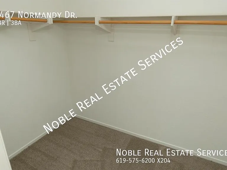 1467 Normandy Dr — Photo 9