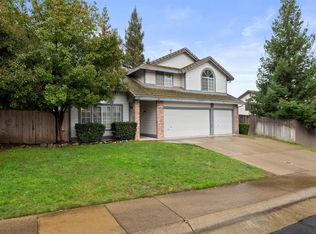 5704 Pearl Dr, Rocklin, CA 95677