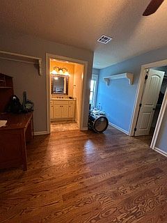 5th image of 10335 S College Ave