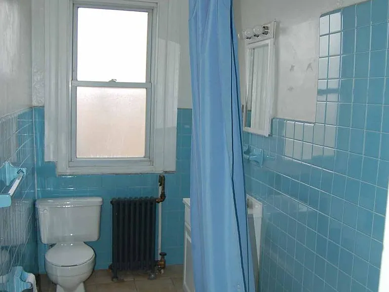 4610 Benner St #2F — Photo 4
