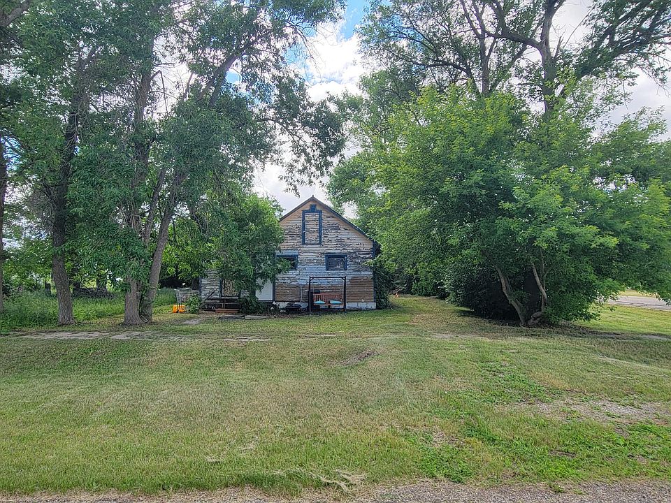 1st image of 174 N Main St