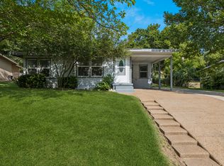 1220 S Lamar St, Weatherford, TX 76086