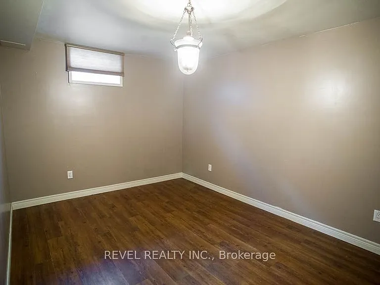 6 Geoffery Rd — Photo 17
