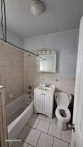 108-110 Isabella Ave #3 Photo 1