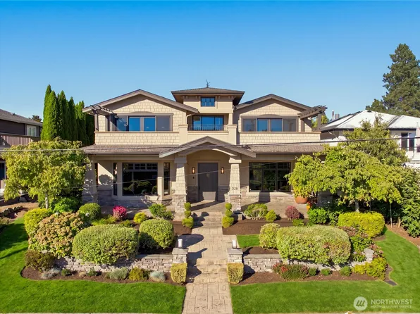 328 10th Avenue W, Kirkland, WA 98033