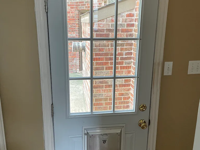 3608 Flintstone Dr — Photo 14