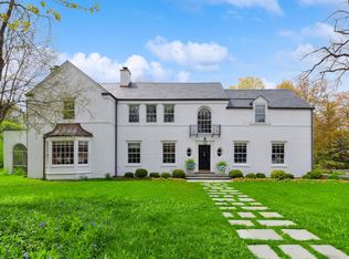 220 De Windt Rd, Winnetka, IL 60093