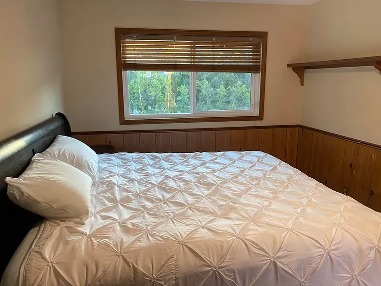 757 University Dr — Photo 1