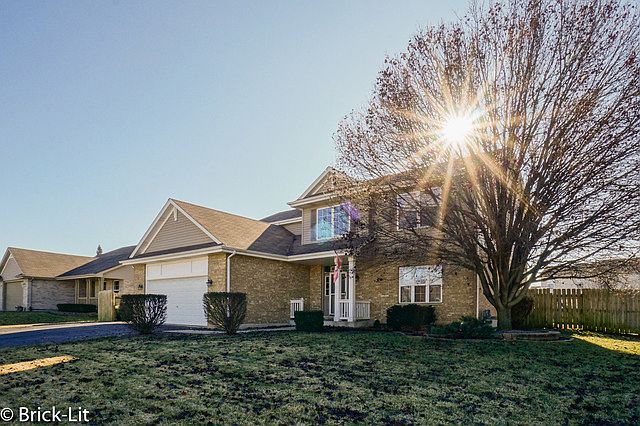 1st image of 680 Warbler Ln