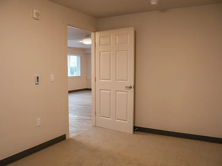 Kirkland Heights Apartments — Photo 55