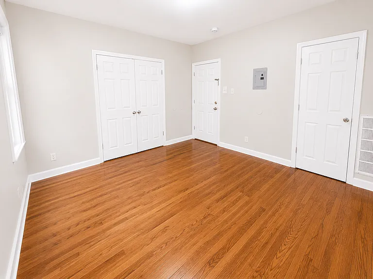 80 Columbia Ave #1 — Photo 10