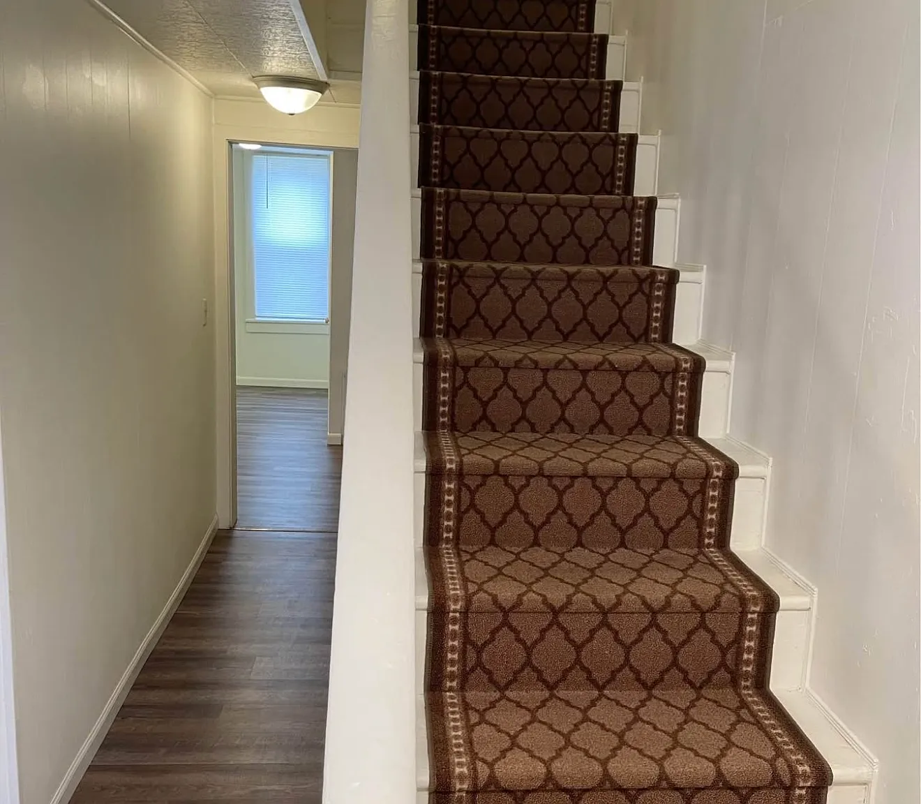 3 bed, $1,100 — Photo 4