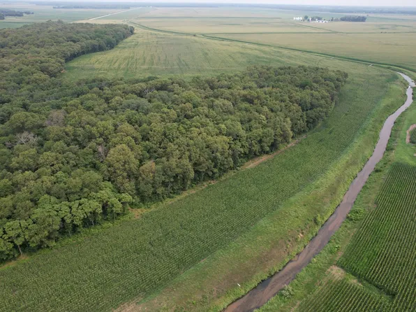 0 E 7000s Rd, Saint Anne, IL 60964