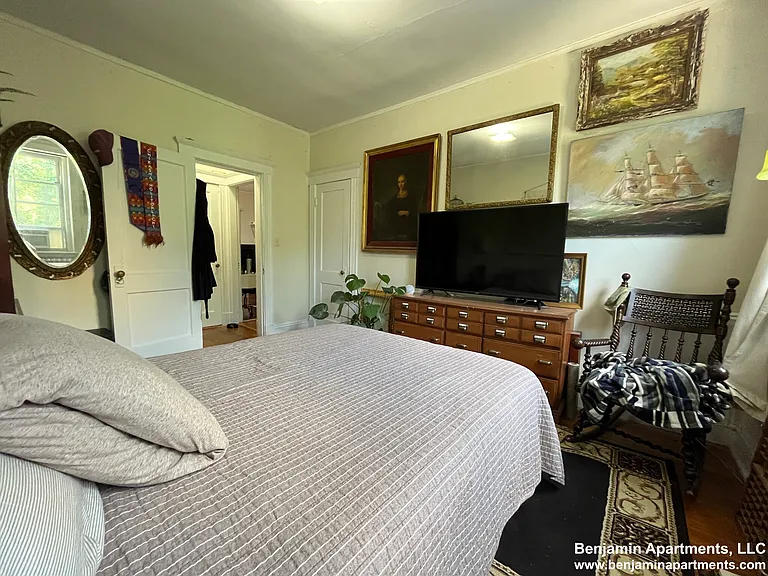 235 Park Dr #25 — Photo 2