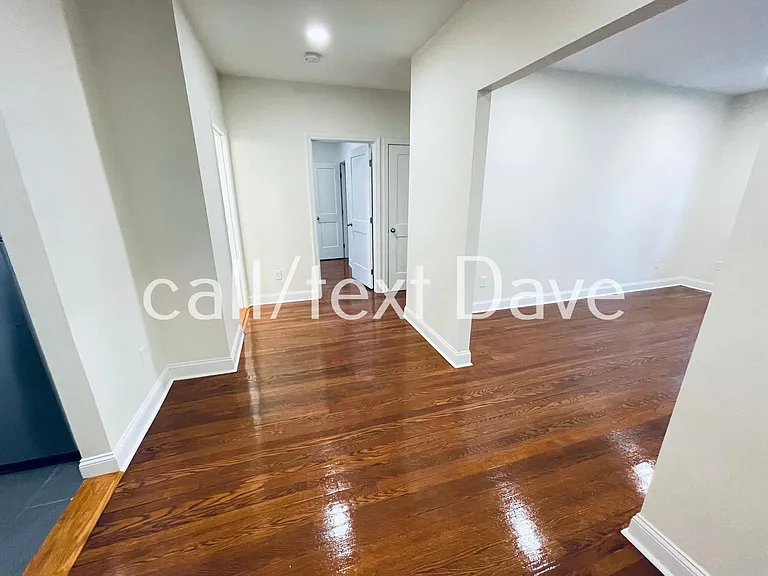 123 Sutherland Rd #1 — Photo 4