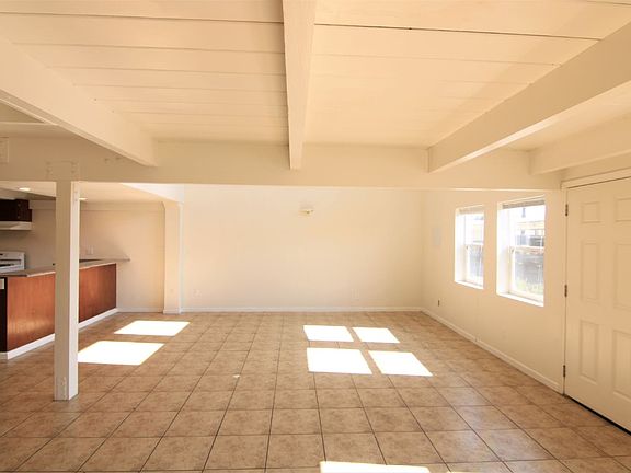 4th image of 16141 Eucalyptus Ave