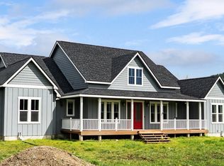 51 Pumphouse Ln, Sagle, ID 83860