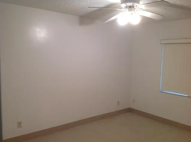 6943 SW 40th St #11-R — Photo 11