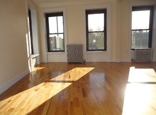 50 Adelphi St #3, Brooklyn, NY 11205