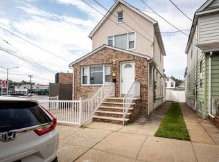 92-44 Silver Rd, Ozone Park, NY 11417
